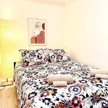 L2 City Centre Loft With Ac Будапеща Екстериор снимка